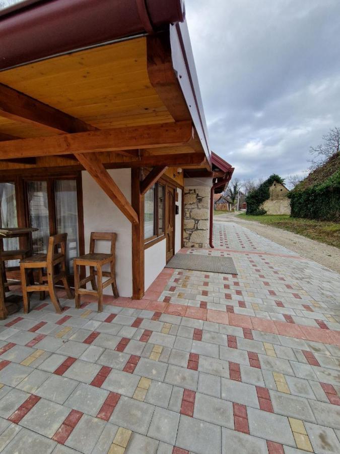Holiday Old Stone House Sveti Ivan Zelina Exterior photo